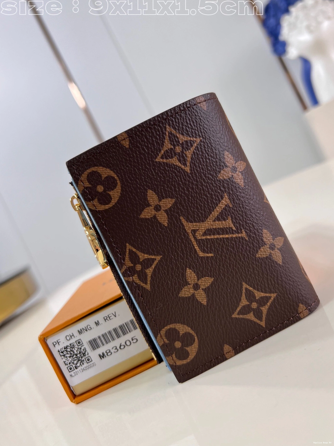 Cheap 9*11.5*1.5CM LOUIS VUITTON Wallet Lisa - 0724
